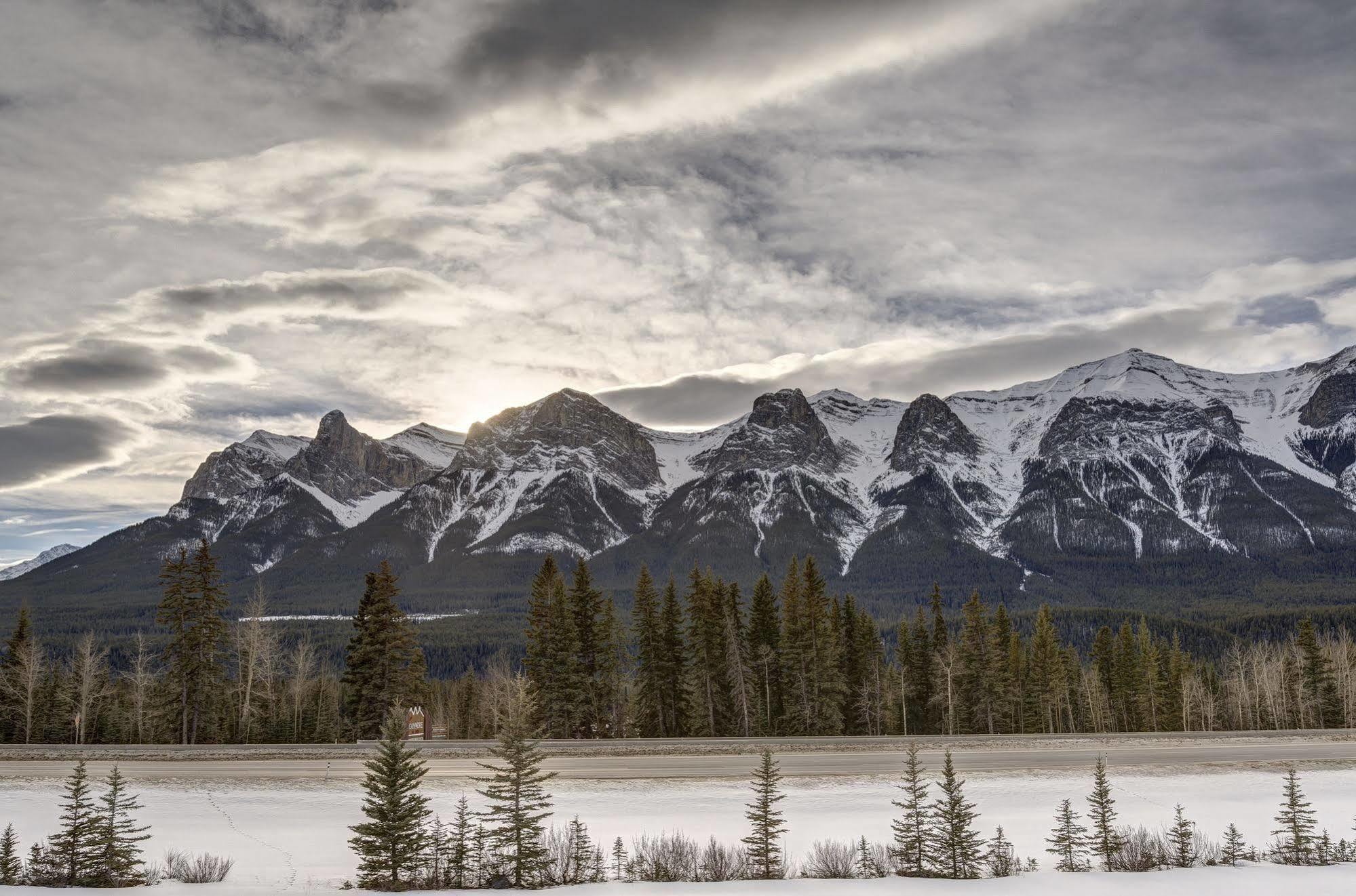 Inn Of The Rockies Canmore Eksteriør bilde